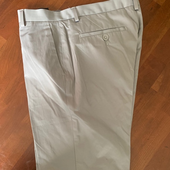 Calvin Klein (slim fit) - Picture 1 of 3